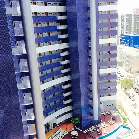 Class Hotel